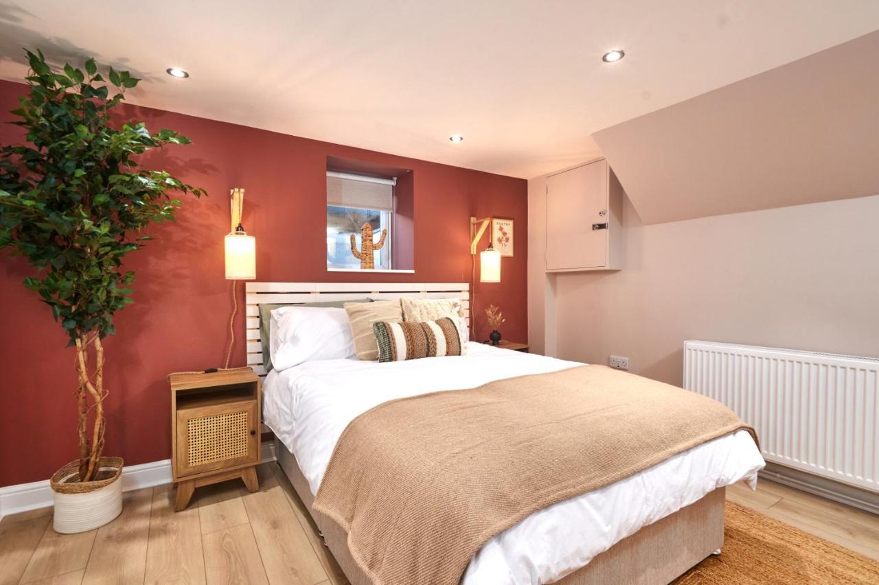 Homebird - Haddon House Holiday home *
